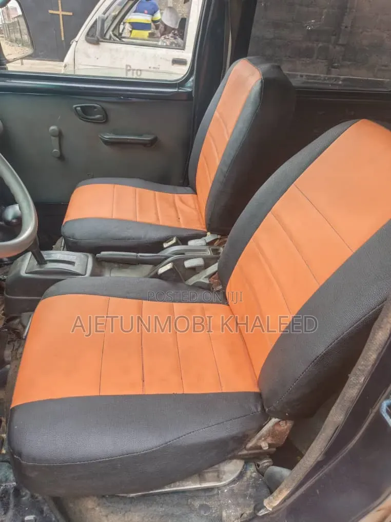 Suzuki APV Minibus 2010 Yellow