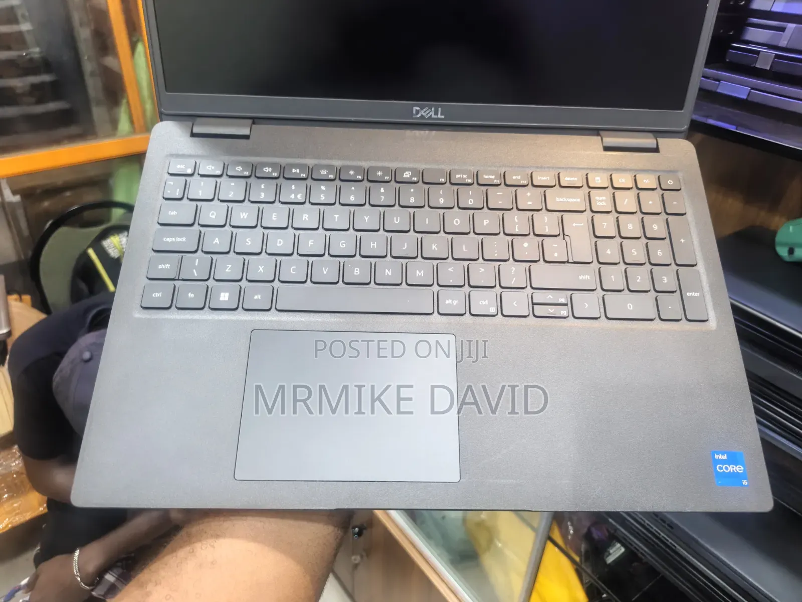 Laptop Dell Latitude 3520 16GB Intel Core i5 SSD 256GB