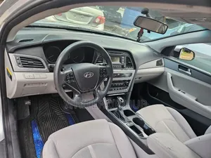 Hyundai Sonata SE 2017 Silver