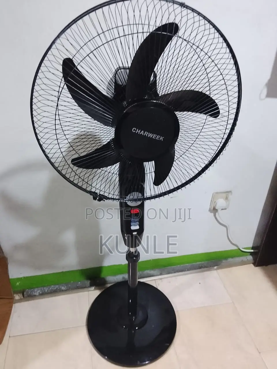 Charweek Rechargeable Solar Standing Fan