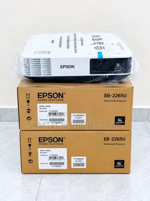 Brand New Epson 5500 Lumens in Lekki, Abuja, Warri,Ibadan,Calabar,Kano