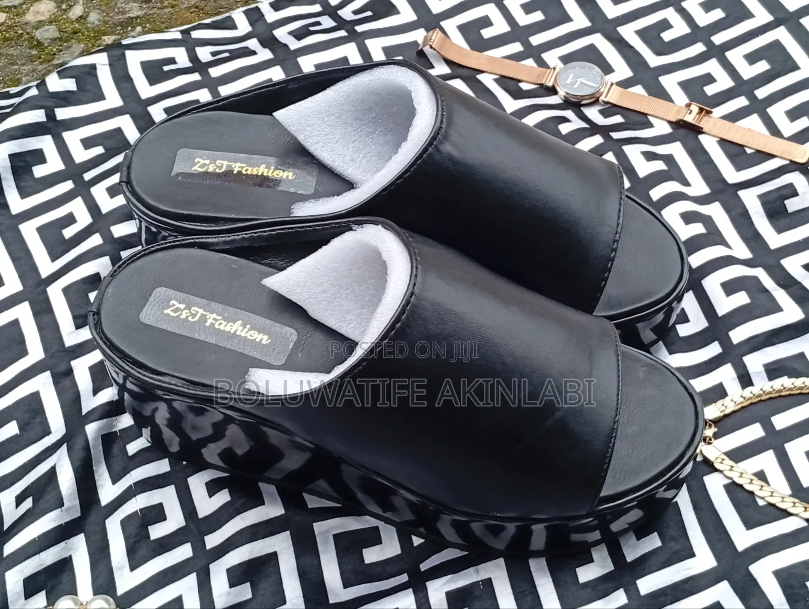 Ladies Wedge