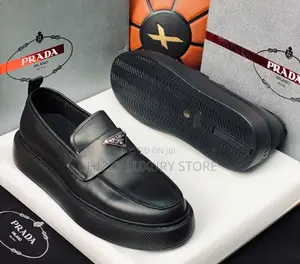 Prada Quality Luxury Men Genuine Leather Shoe
