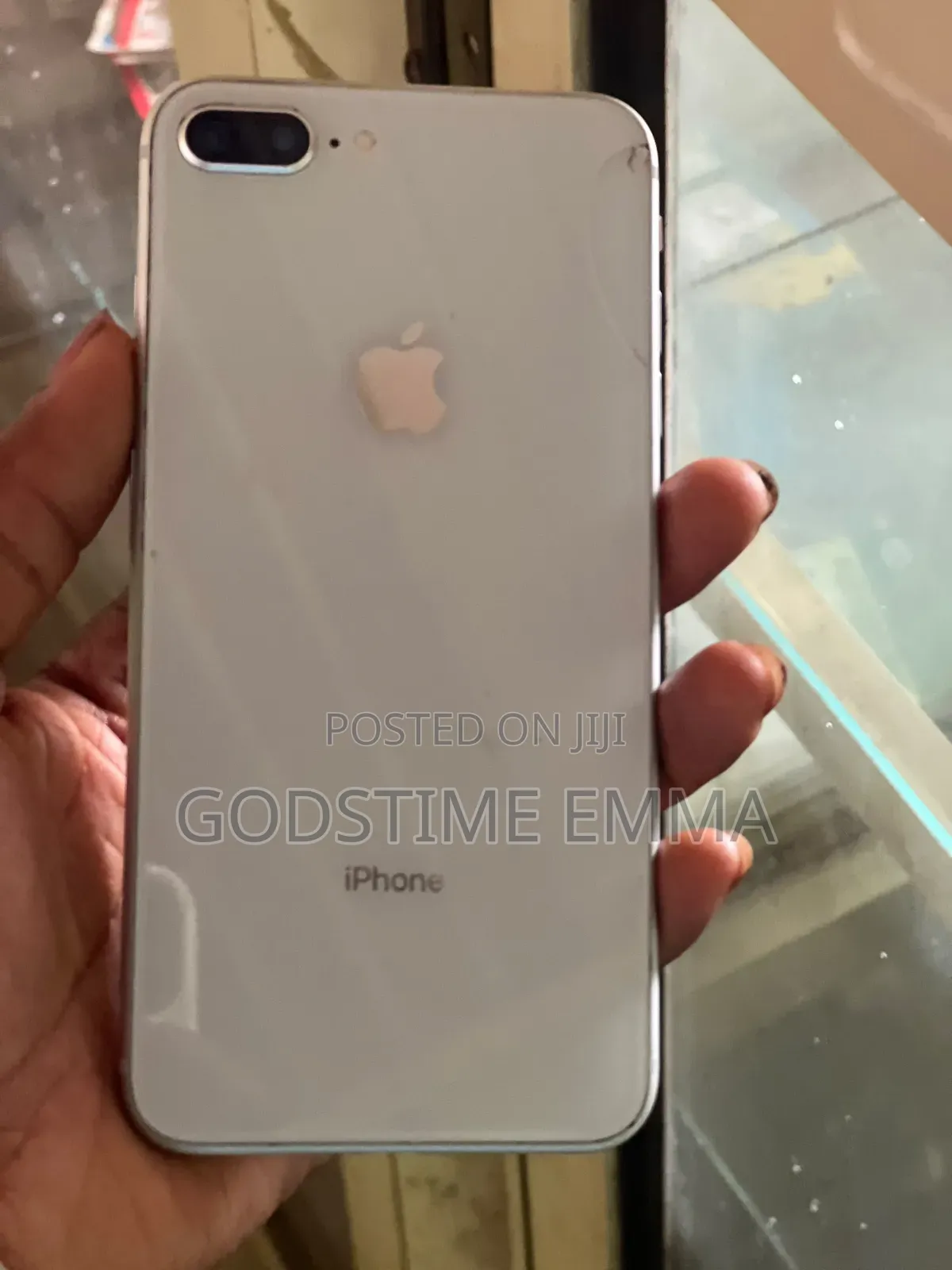 Apple iPhone 8 Plus 64 GB White