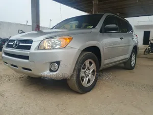 Toyota RAV4 2012 Silver