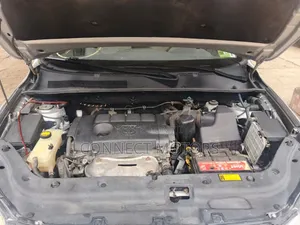 Toyota RAV4 2012 Silver