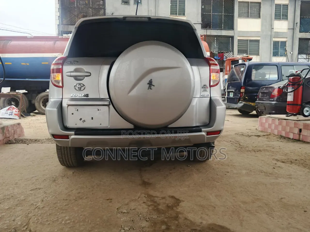 Toyota RAV4 2012 Silver