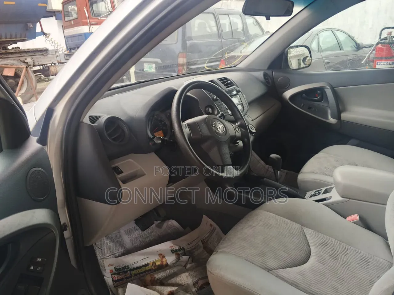 Toyota RAV4 2012 Silver