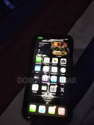 Apple iPhone XR 64 GB Red