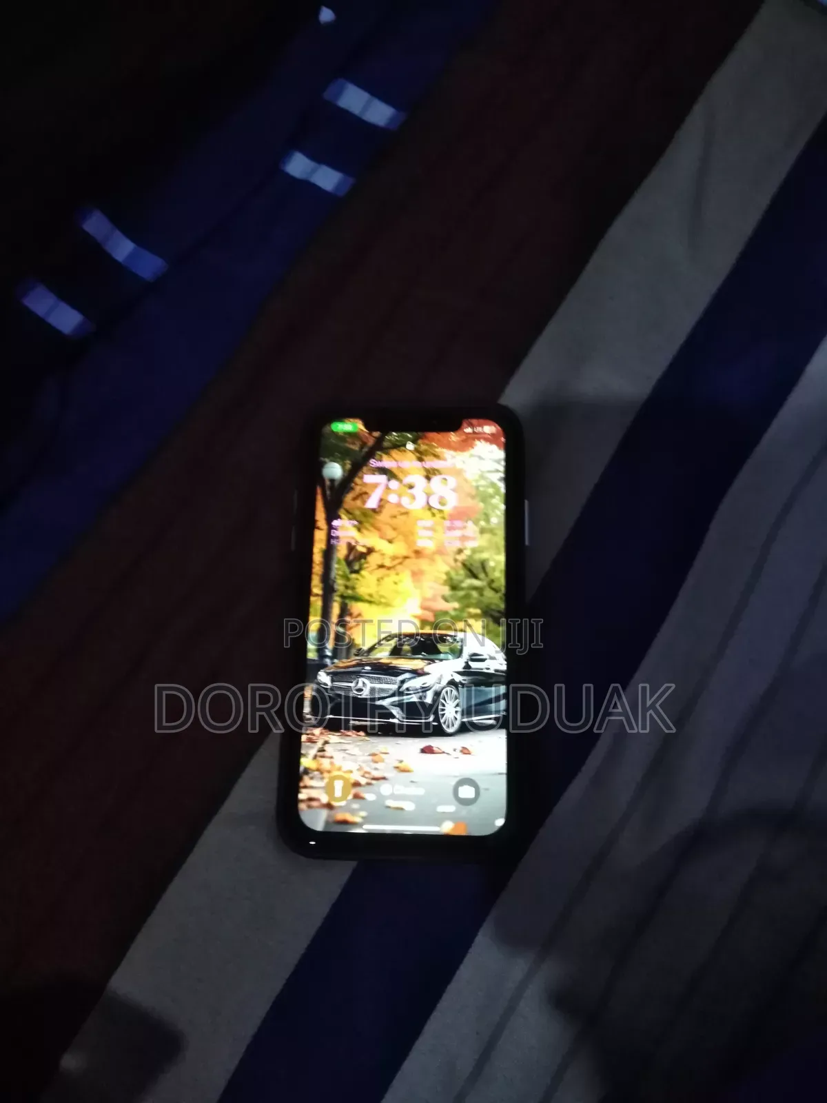 Apple iPhone XR 64 GB Red