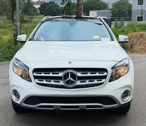 Mercedes-Benz GLA 250 2019 White