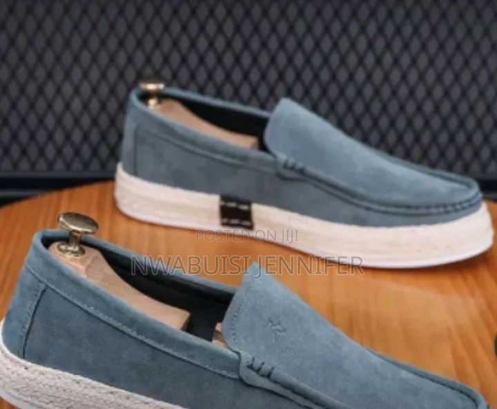 Men's Blue Suede Shoe