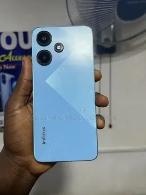 Infinix Hot 30i 128 GB