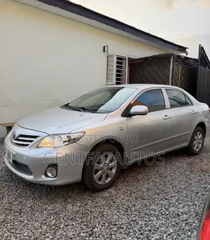 Toyota Corolla S Special Edition 4dr Sedan (1.8L 4cyl 4A) 2013 Silver