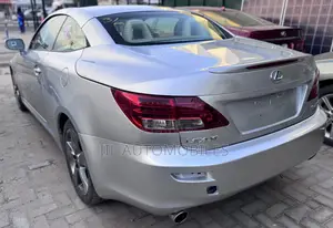 Lexus IS 250 C Automatic 2010 Silver
