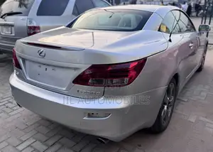 Lexus IS 250 C Automatic 2010 Silver