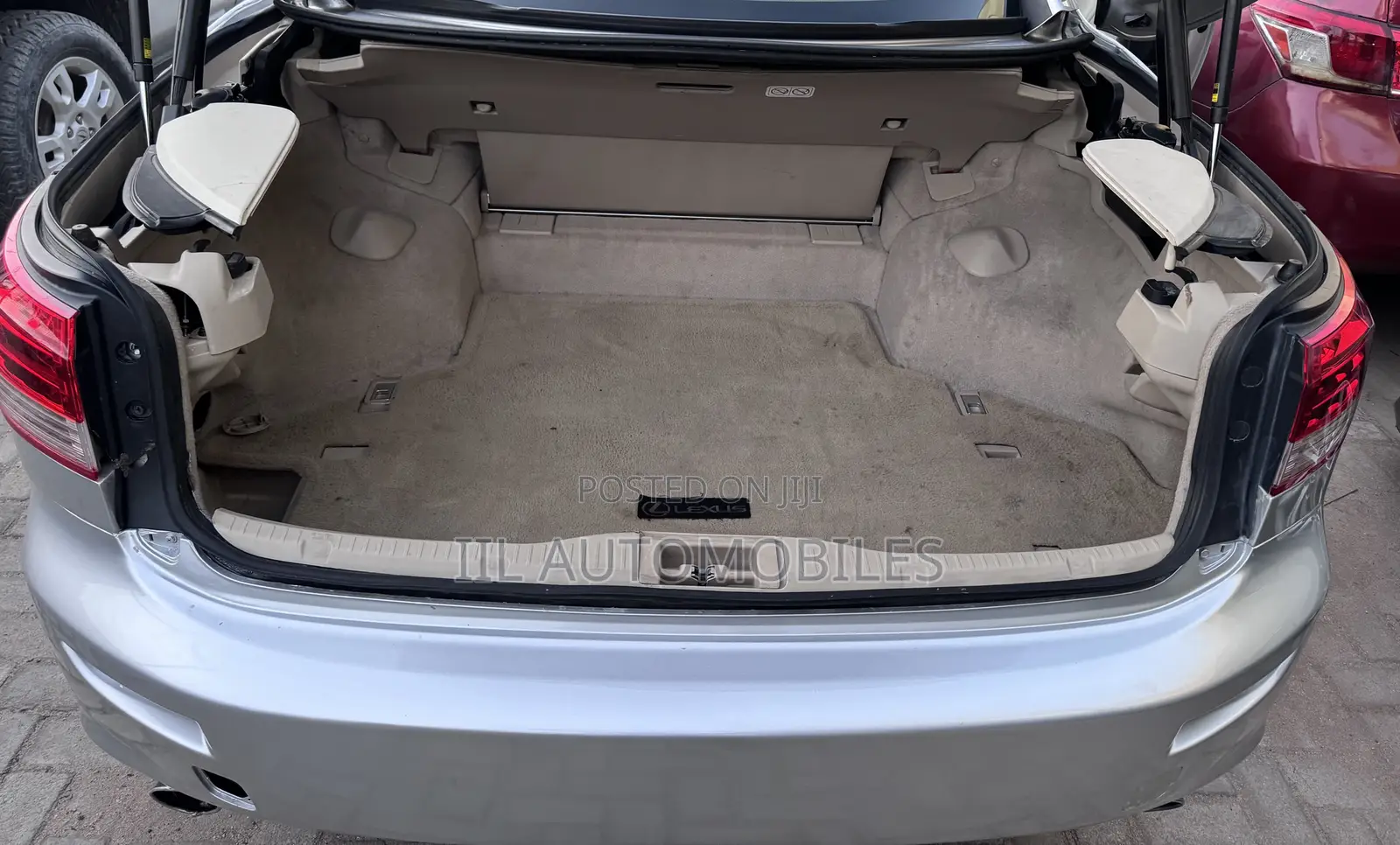 Lexus IS 250 C Automatic 2010 Silver