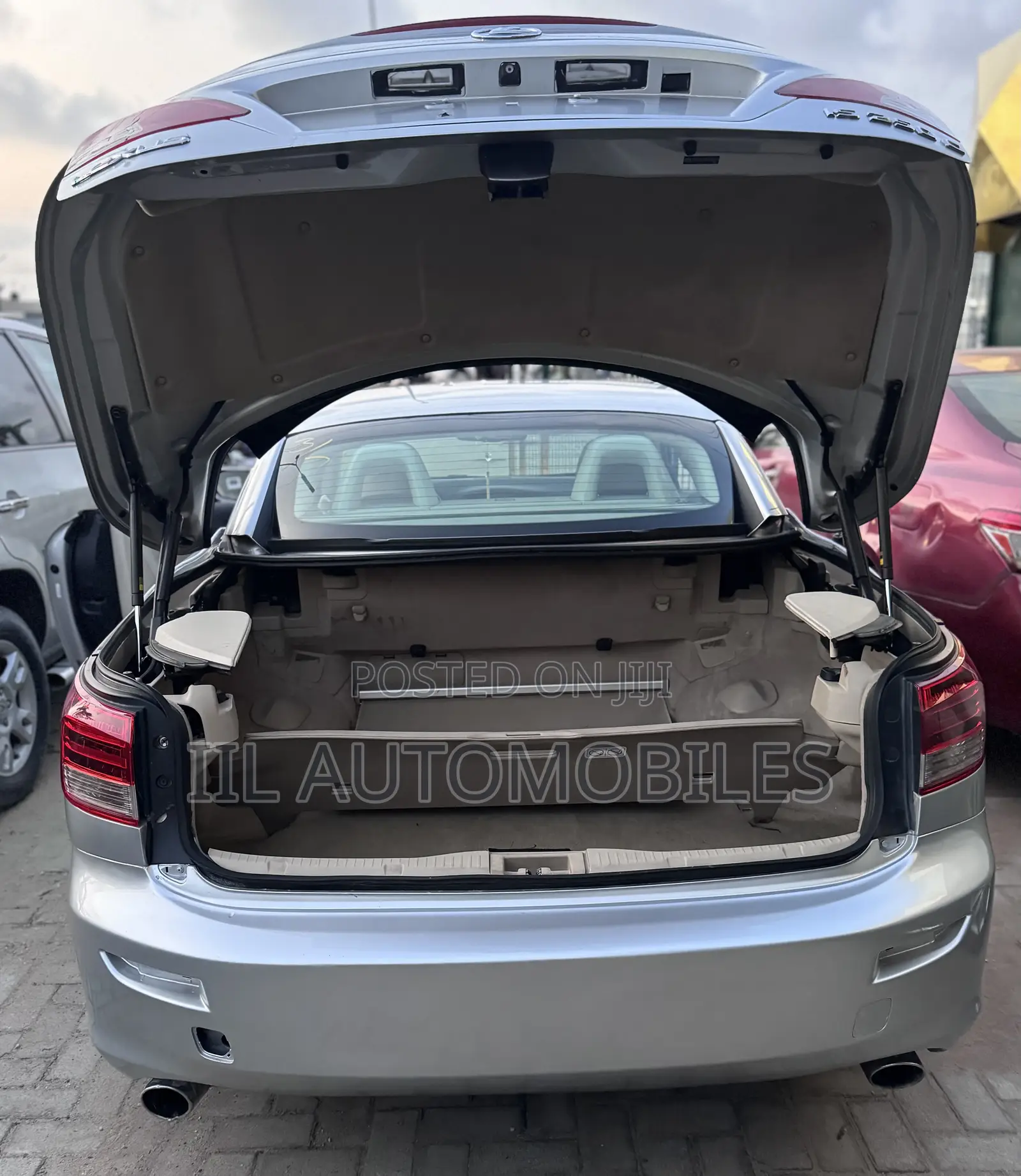 Lexus IS 250 C Automatic 2010 Silver