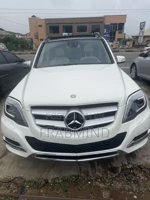 Mercedes-Benz GLK-Class 350 SUV 2013 White