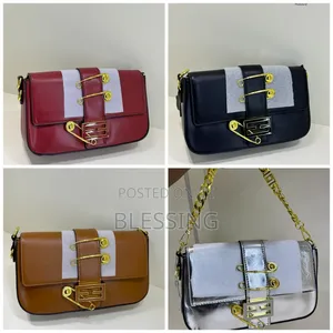 Shoulder Bags