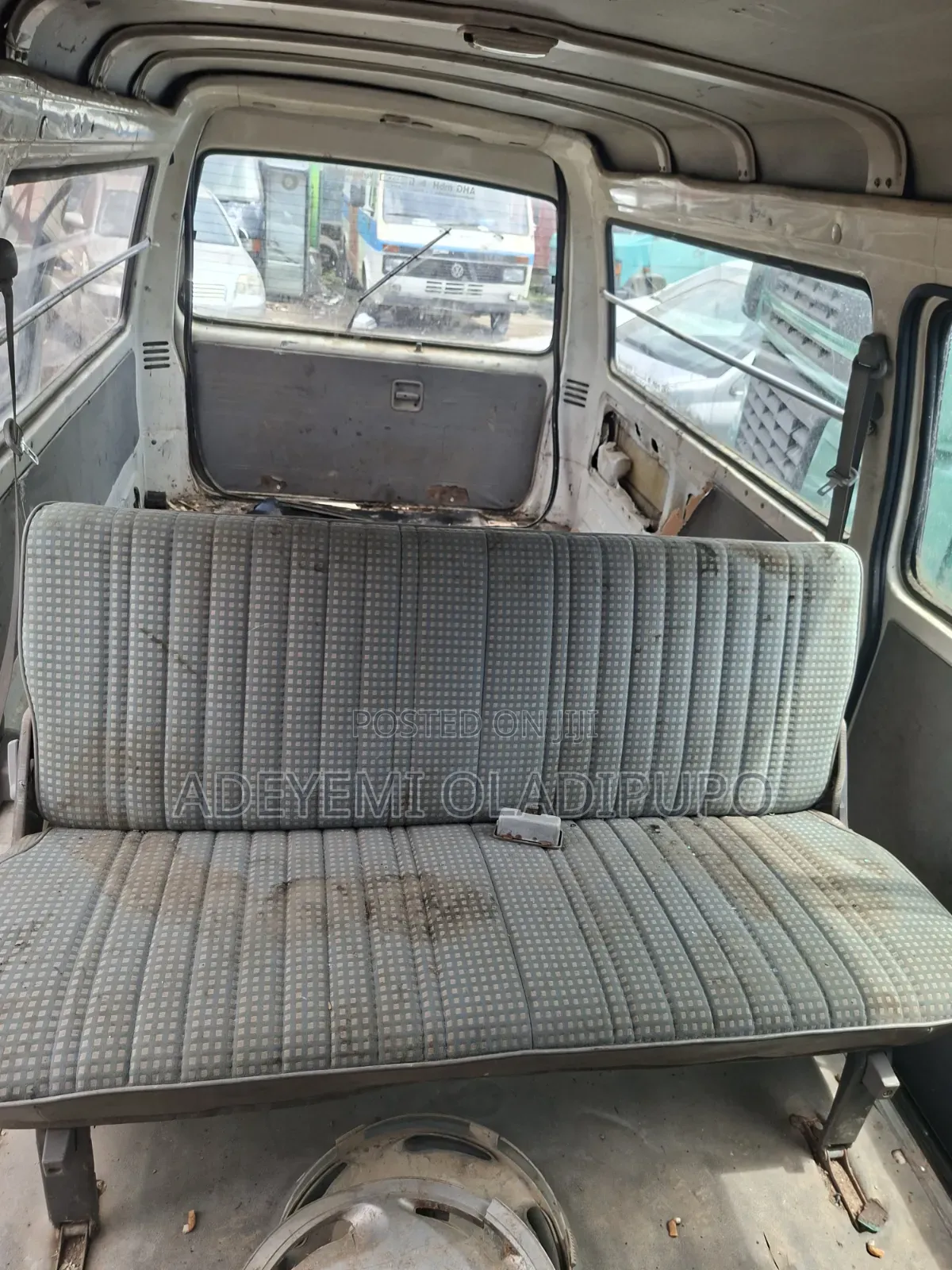 Mazda E2200 1999 White
