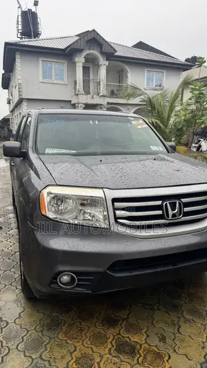 Honda Pilot 2015 Gray
