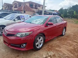 Toyota Camry SE Sport 4dr Sedan (2.5L 4cyl 6A) 2014 Red