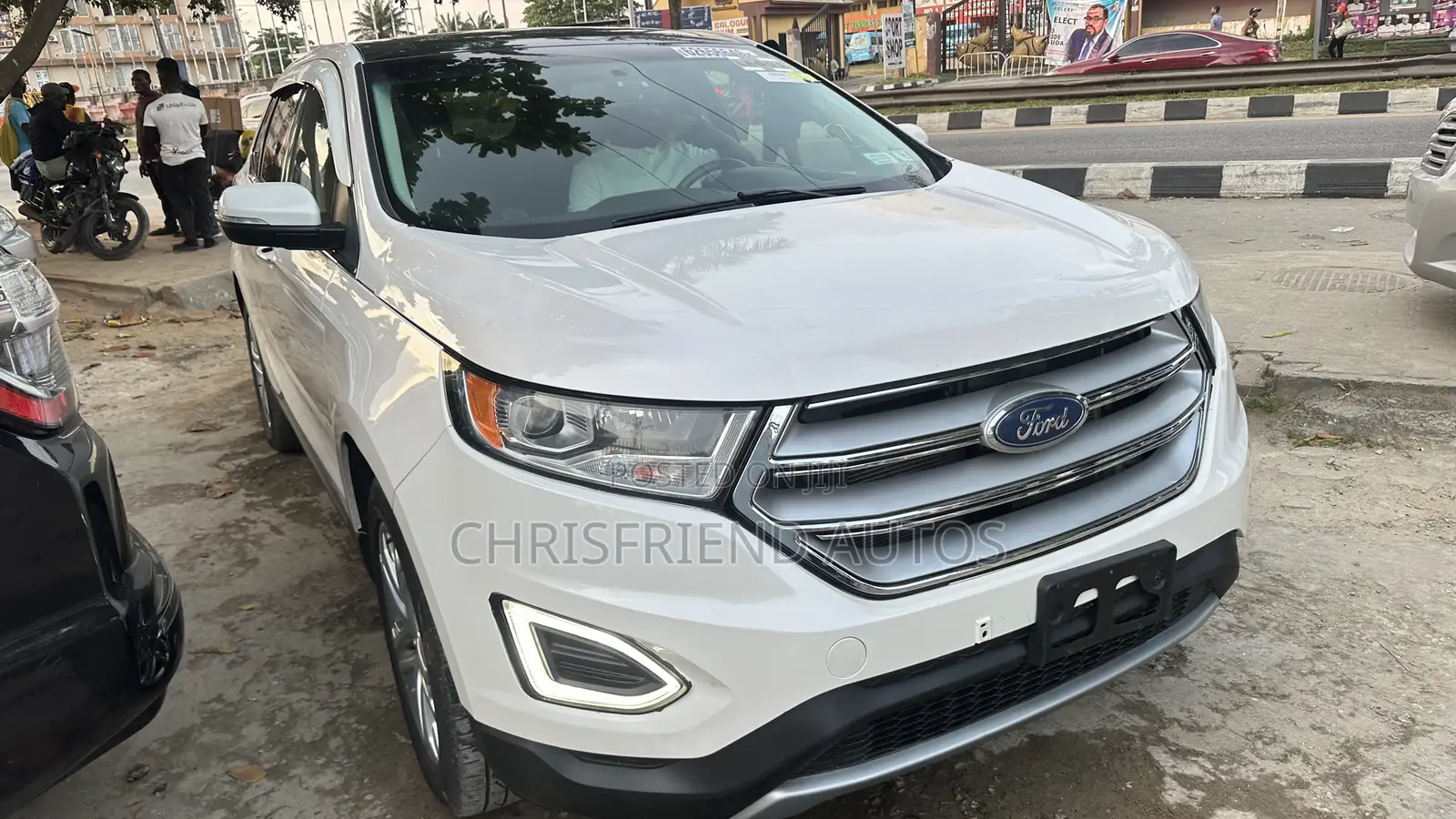 Ford Edge Titanium 4dr AWD 2017 White