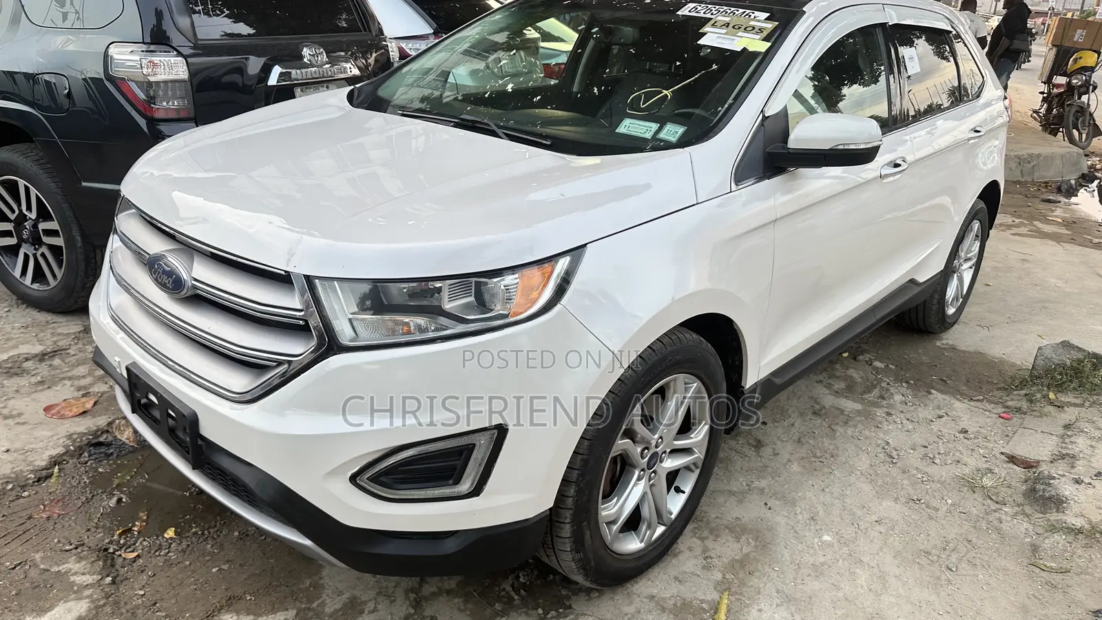 Ford Edge Titanium 4dr AWD 2017 White