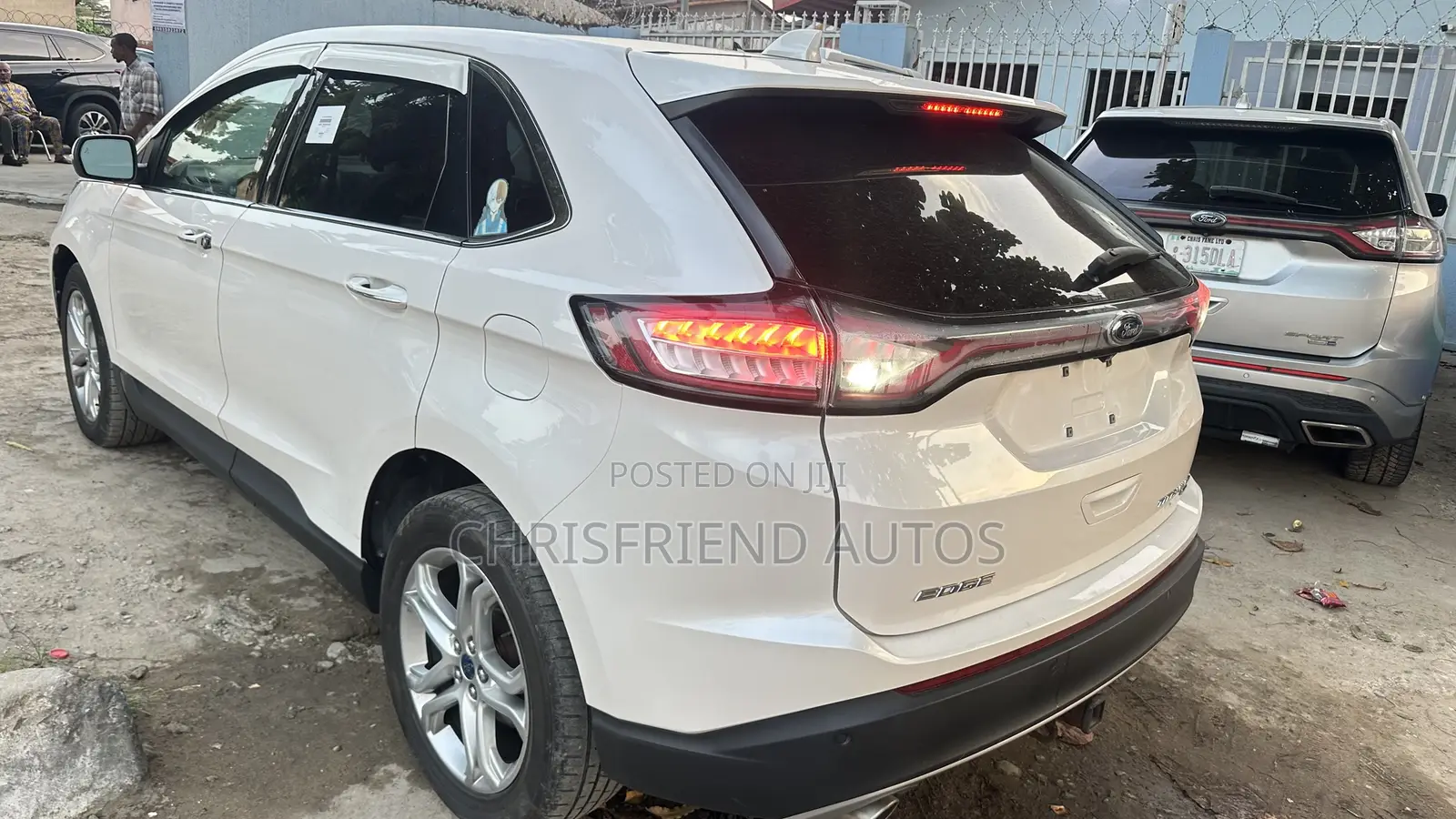 Ford Edge Titanium 4dr AWD 2017 White