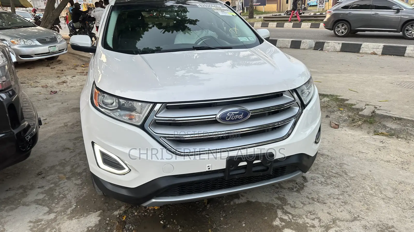 Ford Edge Titanium 4dr AWD 2017 White