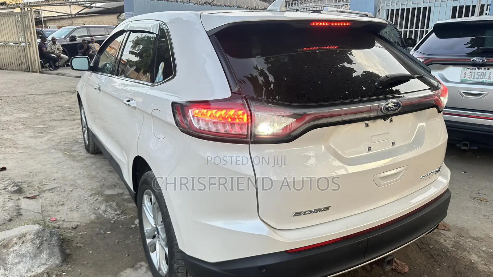 Ford Edge Titanium 4dr AWD 2017 White