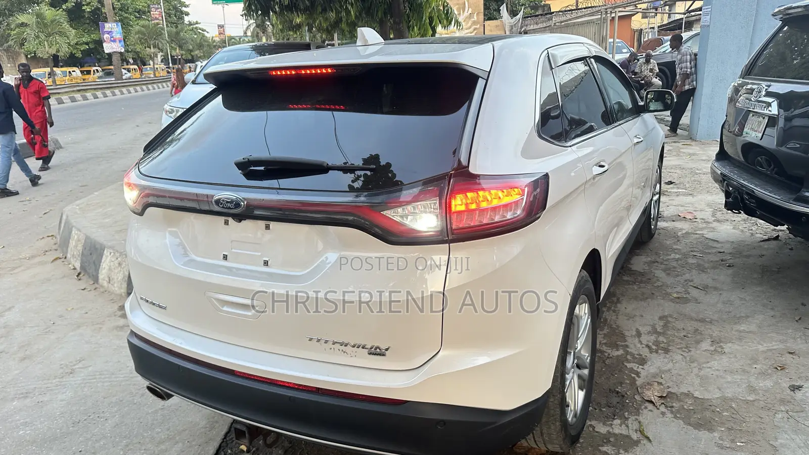 Ford Edge Titanium 4dr AWD 2017 White
