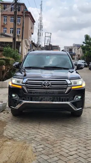 Toyota Land Cruiser 2008 Black