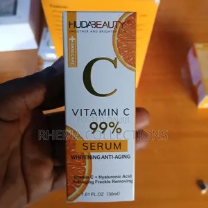 Huda Beauty Vitamin C Serum