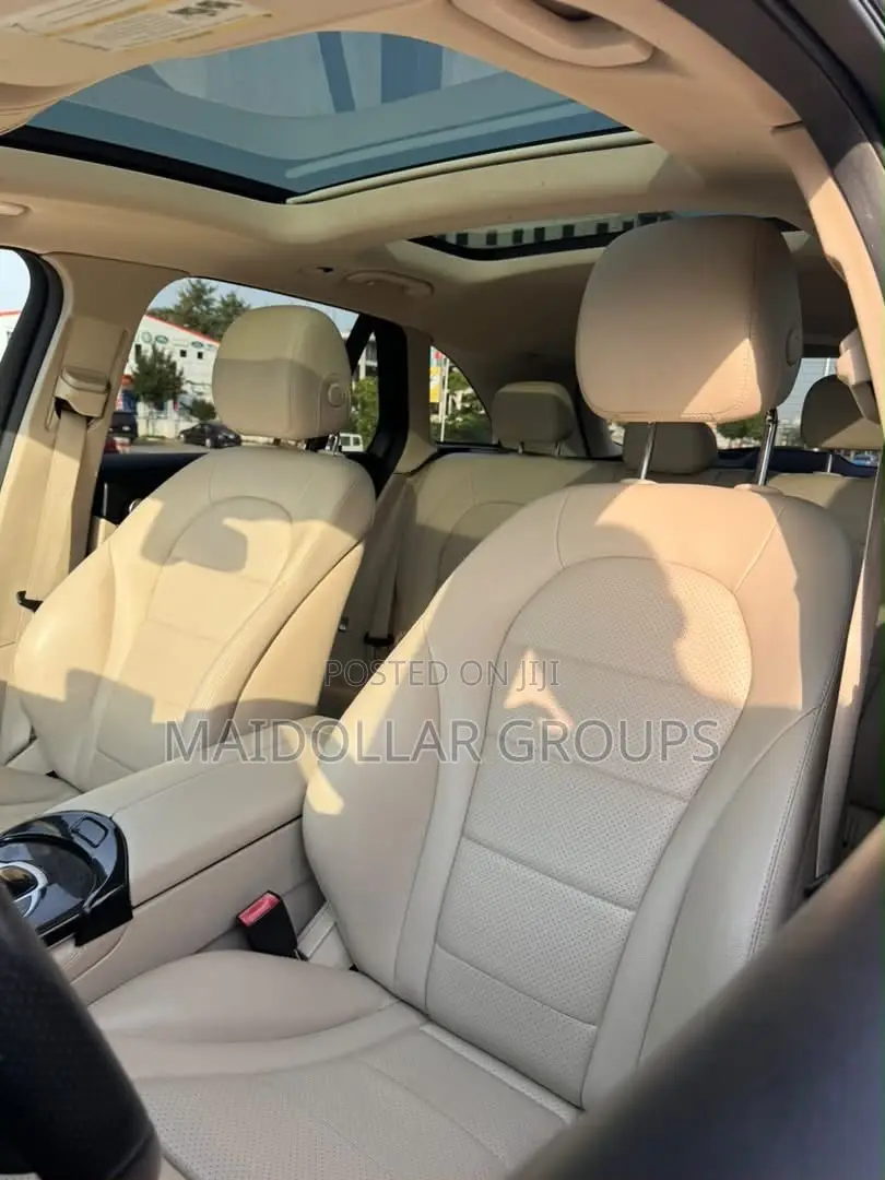 Mercedes-Benz GLC-Class 2017 Blue