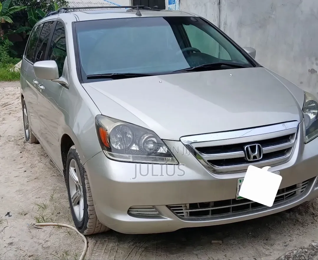 Honda Odyssey 2006 Silver