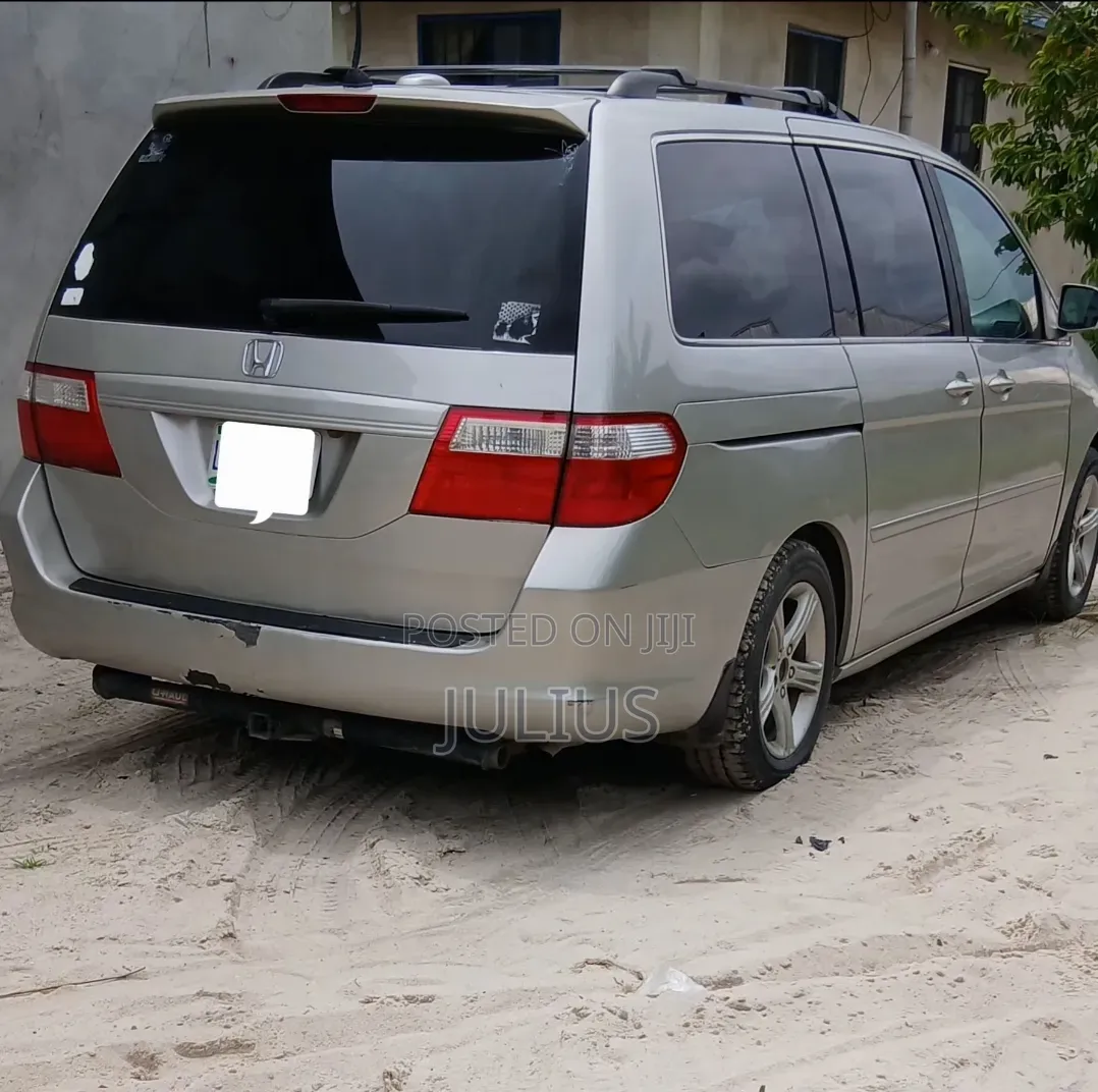 Honda Odyssey 2006 Silver