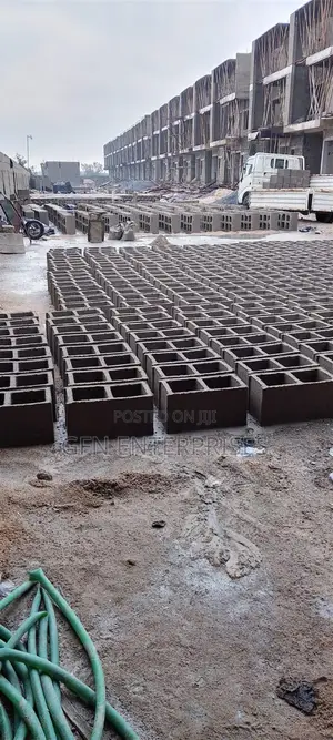 Solid Block Molding