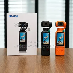 LK-032 Camara With Tripod