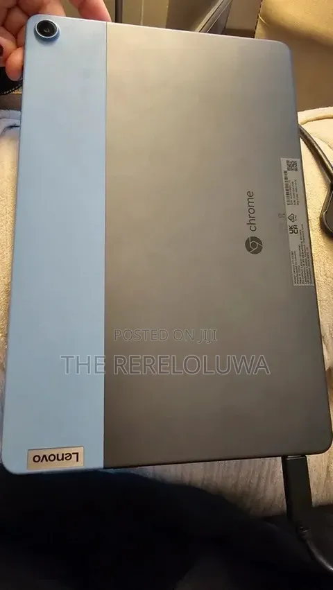 Laptop Lenovo 4GB eMMC 128GB