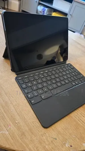 Laptop Lenovo 4GB eMMC 128GB