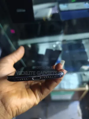 OnePlus 7 128 GB Black