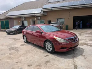 Hyundai Sonata 2013 Red