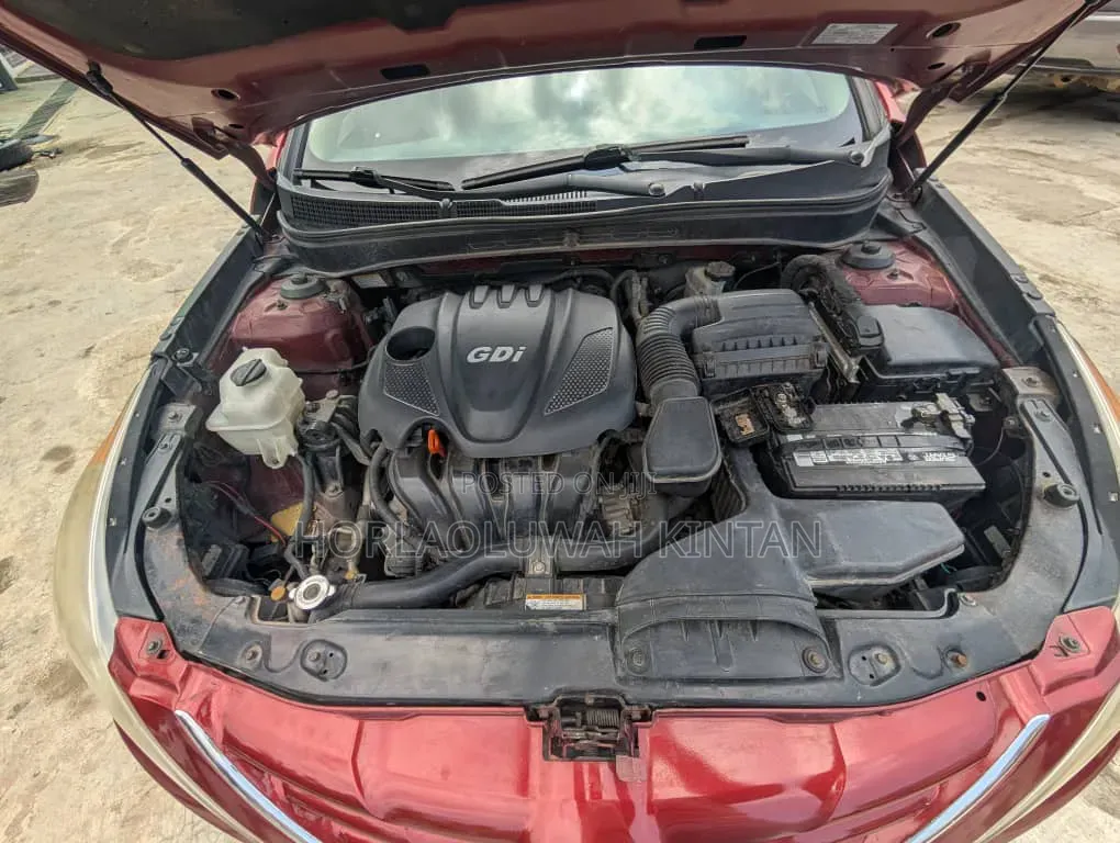 Hyundai Sonata 2013 Red