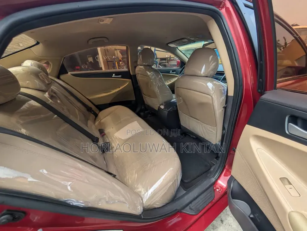 Hyundai Sonata 2013 Red