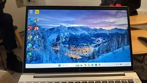 Laptop HP EliteBook 830 G8 16GB Intel Core i5 SSD 512GB