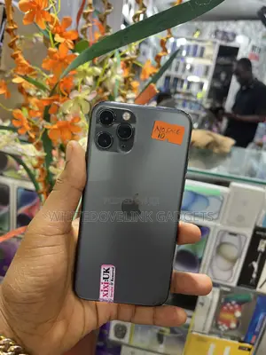 Apple iPhone 11 Pro 64 GB Green