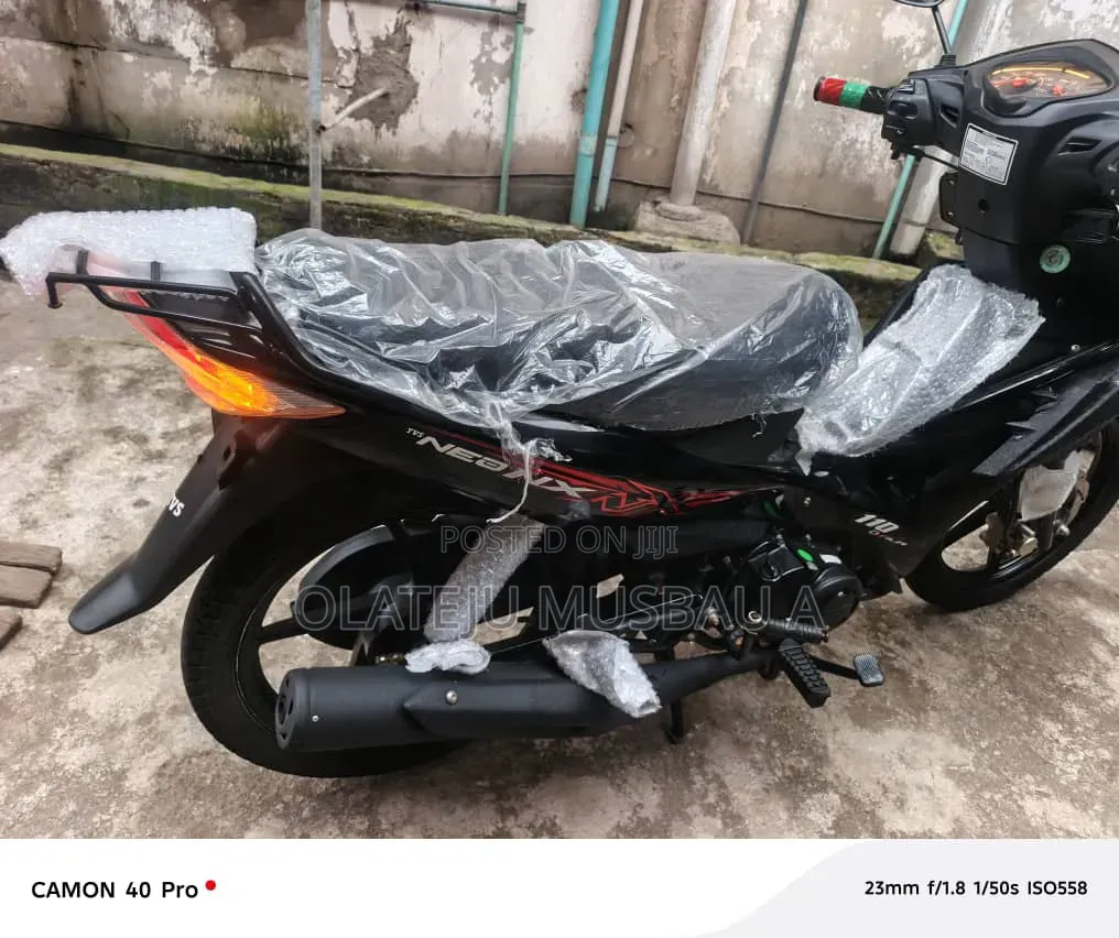 TVS Neo NX 2026 Black