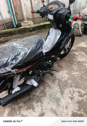 TVS Neo NX 2026 Black